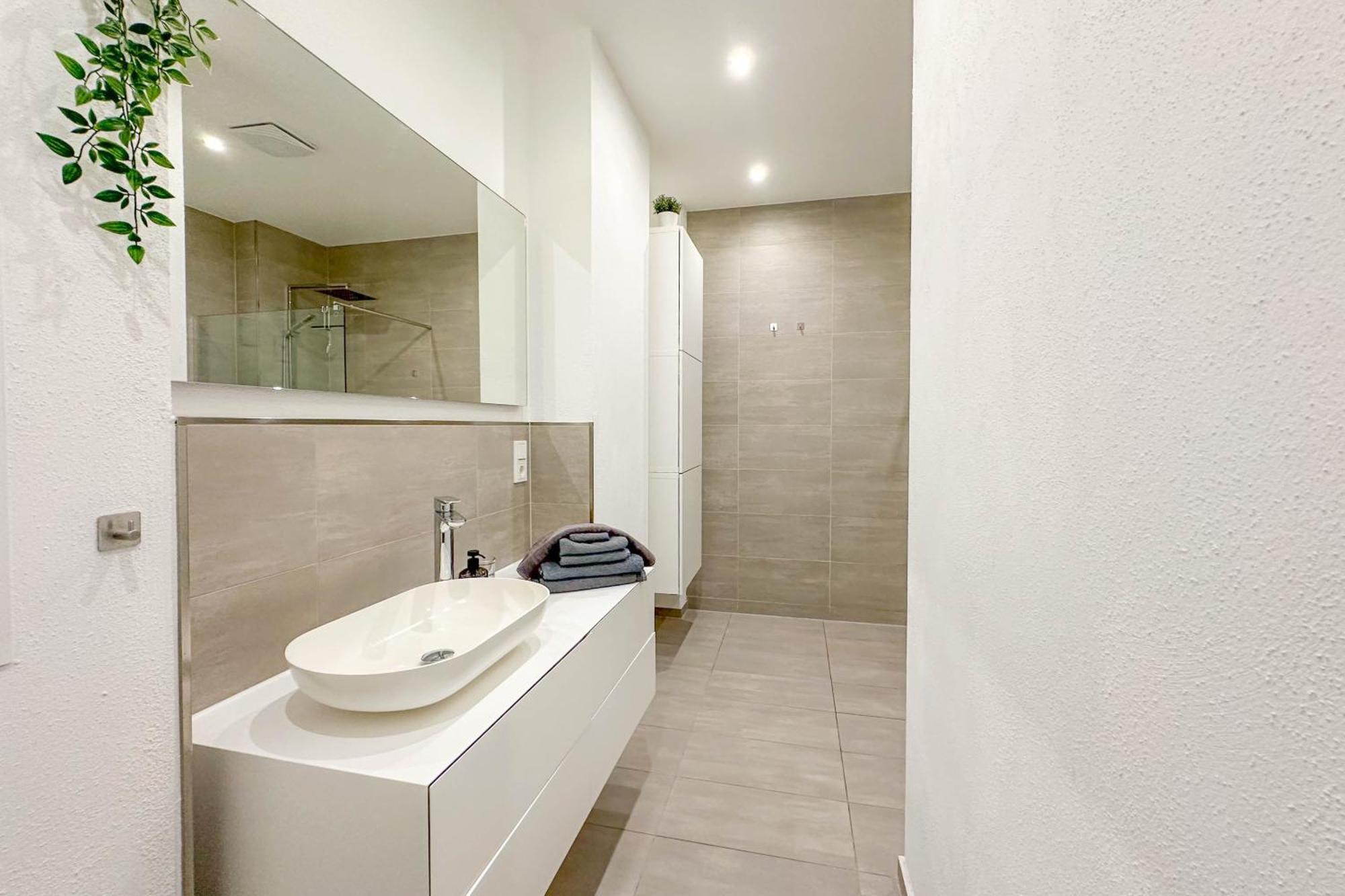 Modernes Trierer Cityloft Mit Grossem Balkon Exteriör bild