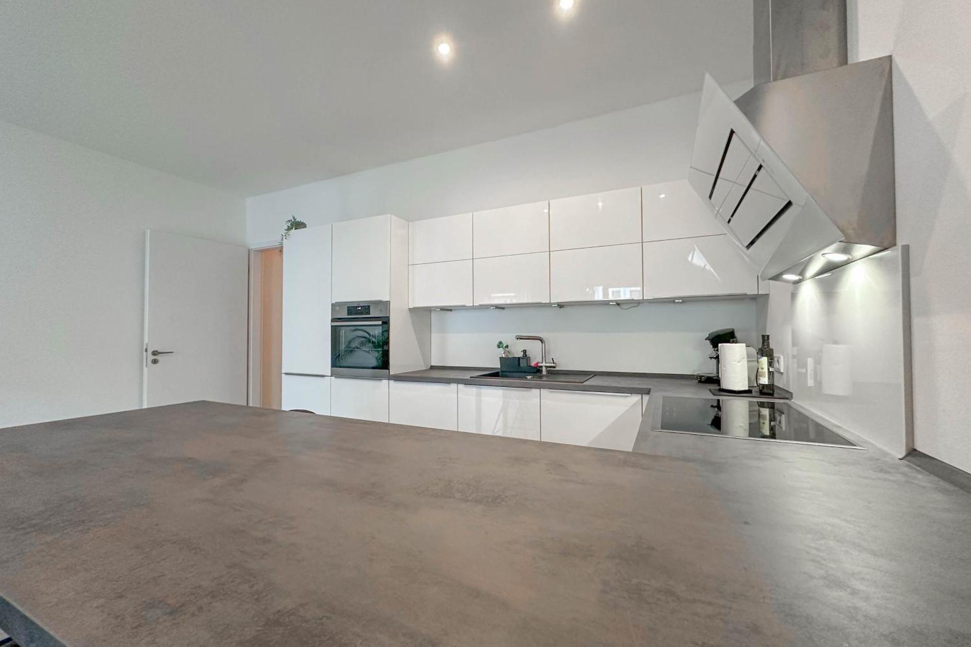 Modernes Trierer Cityloft Mit Grossem Balkon Exteriör bild